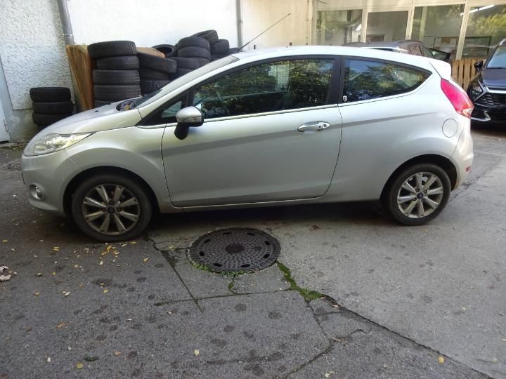 Photo 2 VIN: WF0GXXGAJG8L65585 - FORD FIESTA HATCHBACK 