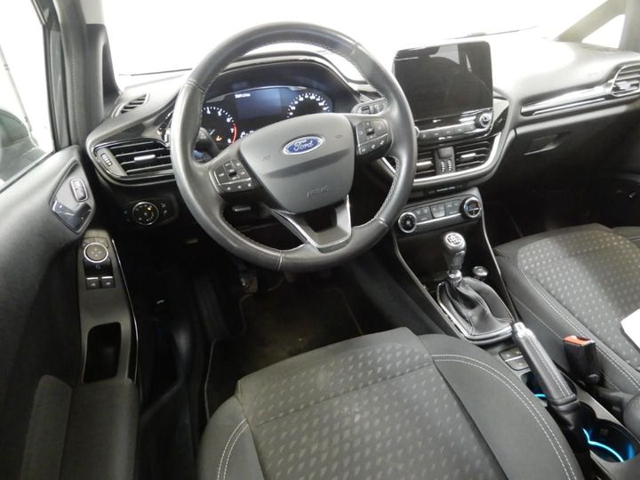 Photo 9 VIN: WF0JXXGAHJHD84845 - FORD FIESTA 