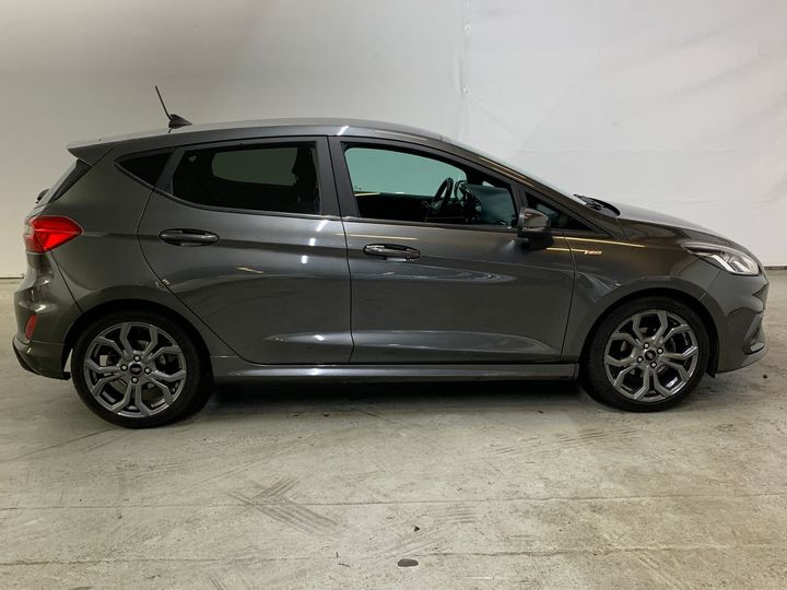 Photo 14 VIN: WF0JXXGAHJJR22803 - FORD FIESTA 