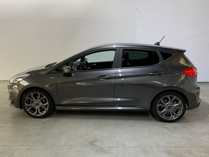 Photo 9 VIN: WF0JXXGAHJJR23230 - FORD FIESTA 