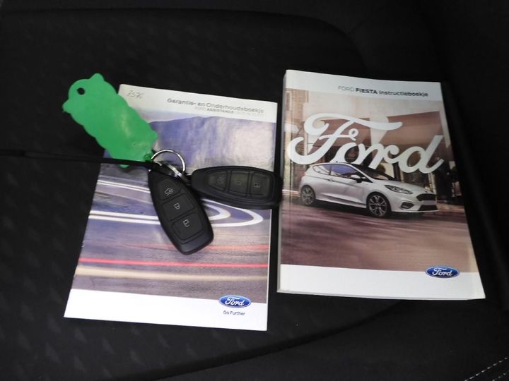 Photo 2 VIN: WF0JXXGAHJKC77376 - FORD FIESTA 