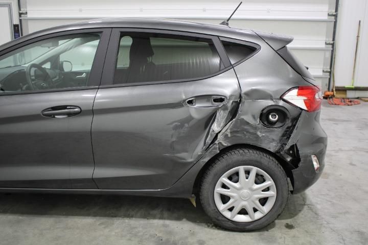 Photo 7 VIN: WF0JXXGAHJKJ50704 - FORD FIESTA HATCHBACK 