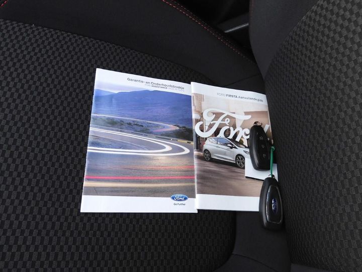 Photo 10 VIN: WF0JXXGAHJLS69661 - FORD FIESTA 