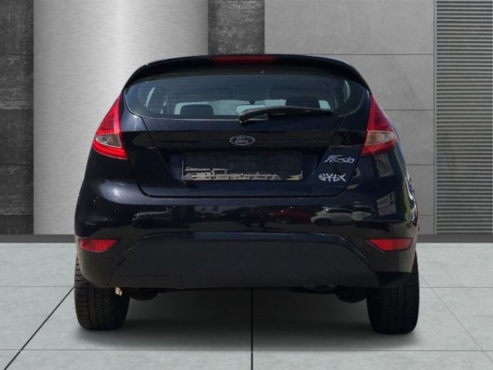 Photo 5 VIN: WF0JXXGAJJ9G60231 - FORD FIESTA 