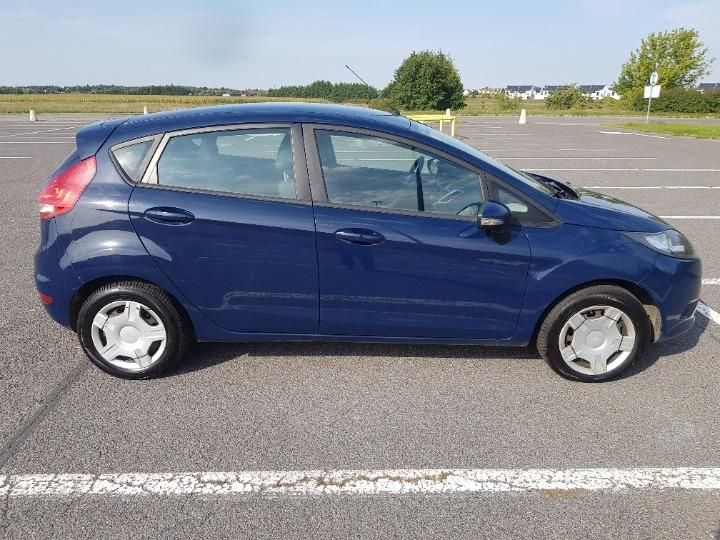 Photo 8 VIN: WF0JXXGAJJCR64584 - FORD FIESTA HATCHBACK 