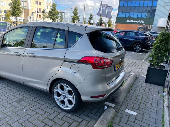 Photo 2 VIN: WF0KXXERJKCY17942 - FORD B-MAX 