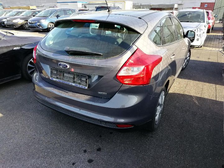 Photo 3 VIN: WF0KXXGCBKBM86761 - FORD FOCUS HATCHBACK 