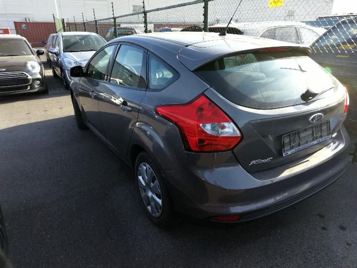 Photo 4 VIN: WF0KXXGCBKBM86761 - FORD FOCUS HATCHBACK 