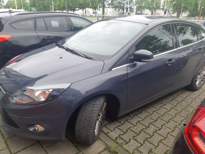 Photo 1 VIN: WF0KXXGCBKDU76814 - FORD FOCUS 