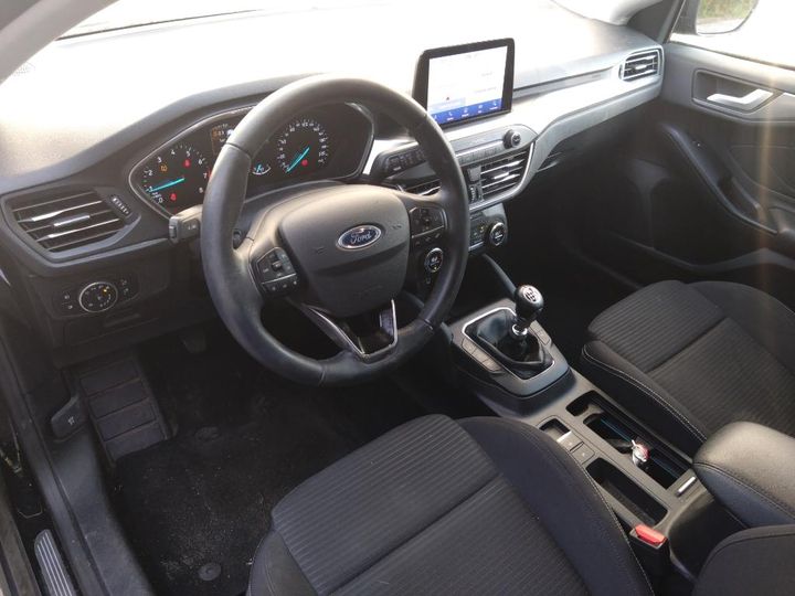 Photo 6 VIN: WF0NXXGCHNJG14695 - FORD FOCUS 