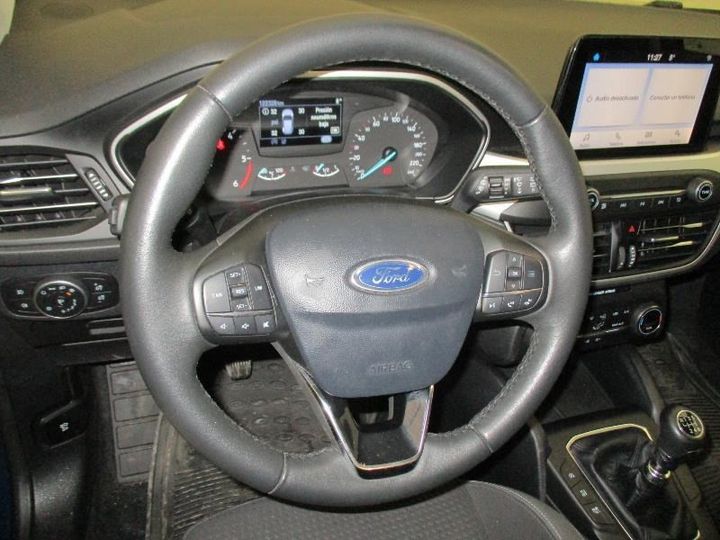 Photo 14 VIN: WF0NXXGCHNKC23911 - FORD FOCUS 