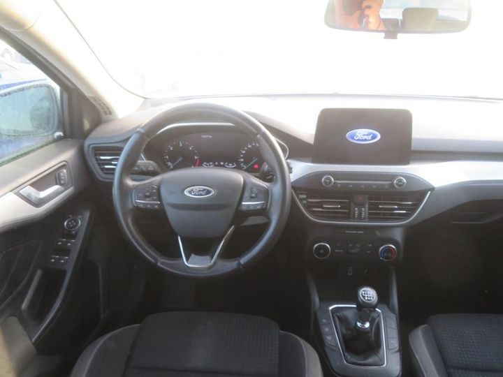 Photo 3 VIN: WF0NXXGCHNKD86672 - FORD FOCUS 