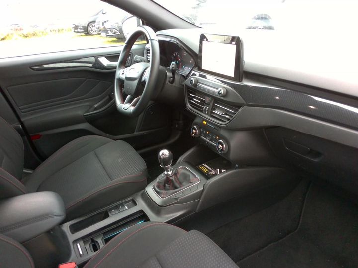 Photo 3 VIN: WF0NXXGCHNKE12378 - FORD FOCUS 