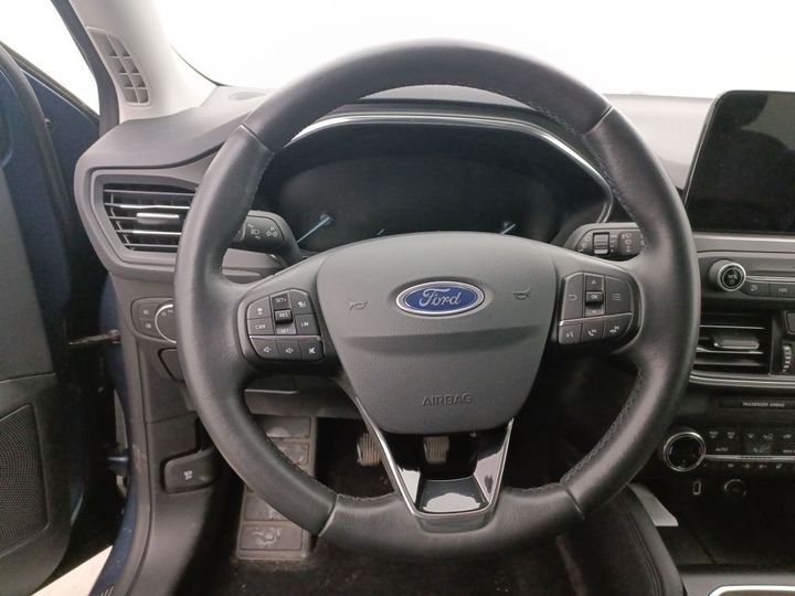 Photo 22 VIN: WF0NXXGCHNKE21417 - FORD FOCUS '18 