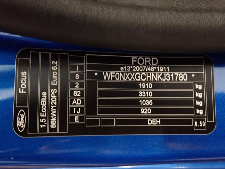 Photo 7 VIN: WF0NXXGCHNKJ31780 - FORD FOCUS 