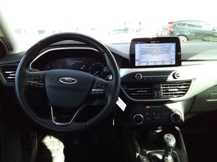 Photo 3 VIN: WF0NXXGCHNKL32251 - FORD FOCUS 