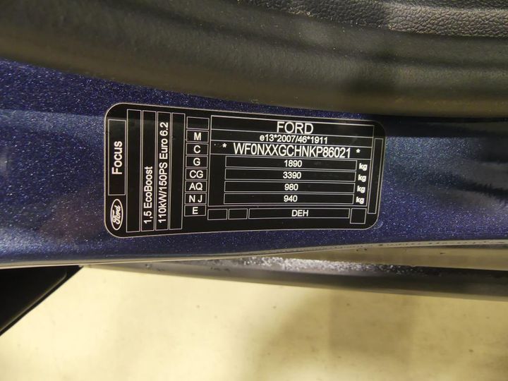 Photo 3 VIN: WF0NXXGCHNKP86021 - FORD FOCUS 