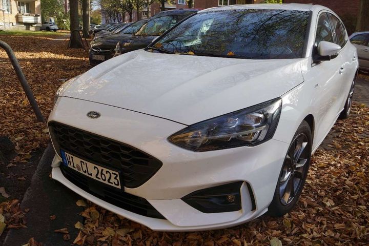 Photo 1 VIN: WF0NXXGCHNME14173 - FORD FOCUS 