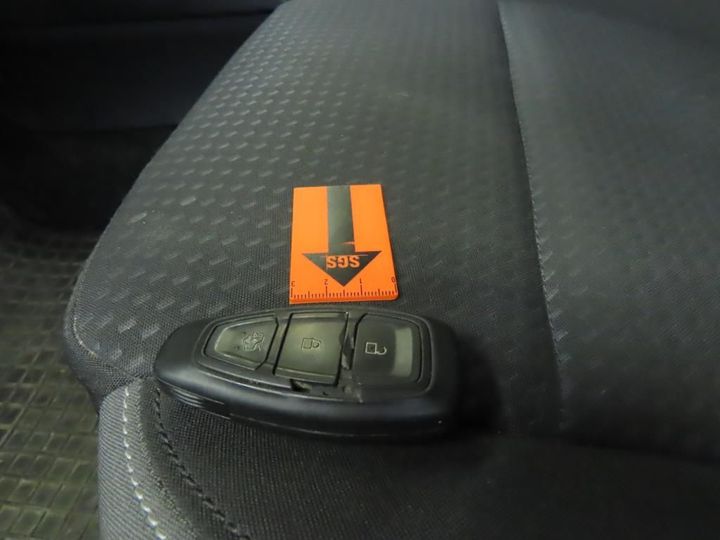 Photo 5 VIN: WF0PXXGCHPJA88525 - FORD FOCUS TURNIER 