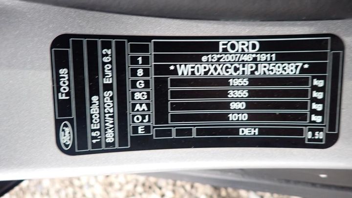 Photo 13 VIN: WF0PXXGCHPJR59387 - FORD FOCUS 