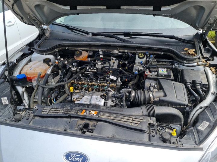 Photo 19 VIN: WF0PXXGCHPJR65911 - FORD FOCUS 