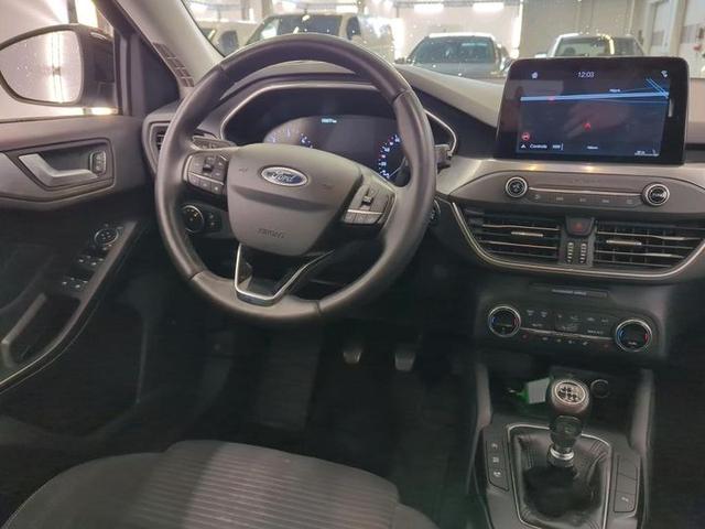 Photo 15 VIN: WF0PXXGCHPKD74419 - FORD FOCUS 