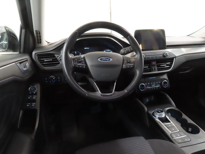 Photo 2 VIN: WF0PXXGCHPKE11507 - FORD FOCUS 