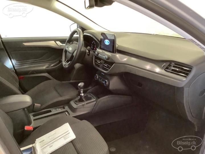 Photo 5 VIN: WF0PXXGCHPKE29254 - FORD FOCUS 