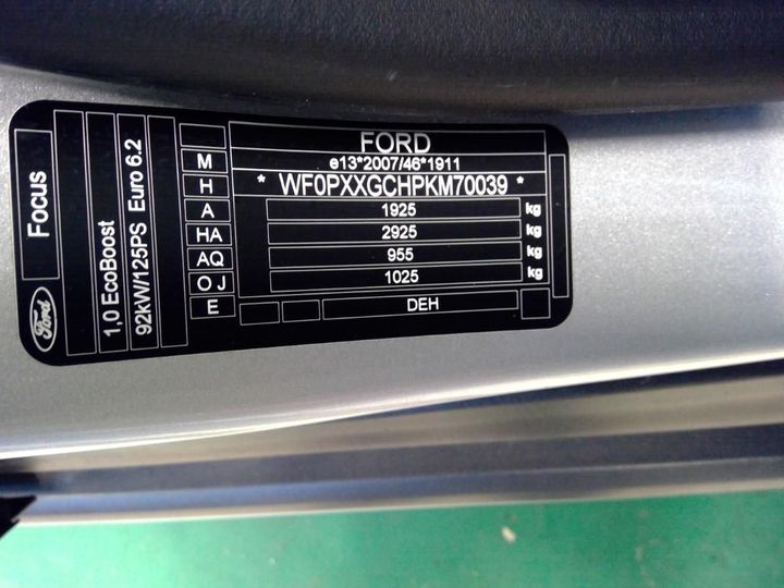 Photo 11 VIN: WF0PXXGCHPKM70039 - FORD FOCUS 