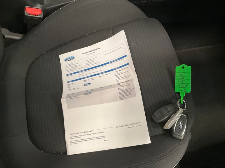 Photo 17 VIN: WF0PXXGCHPKU50988 - FORD FOCUS 