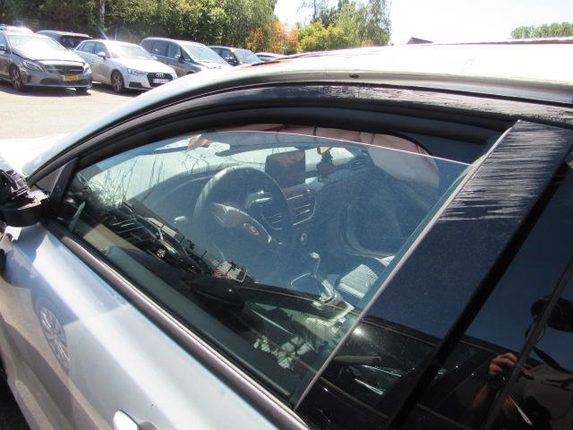 Photo 28 VIN: WF0PXXGCHPLB21100 - FORD FOCUS 