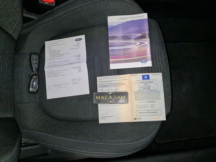 Photo 4 VIN: WF0PXXGCHPLR40553 - FORD FOCUS 