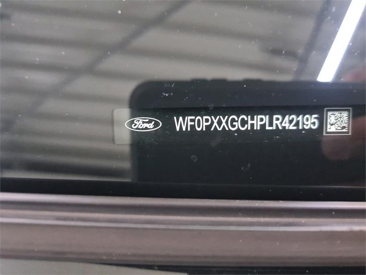 Photo 8 VIN: WF0PXXGCHPLR42195 - FORD FOCUS 