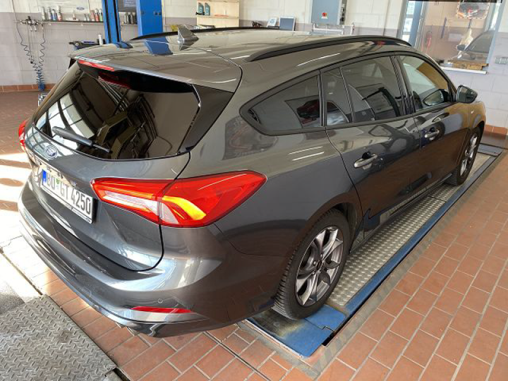 Photo 2 VIN: WF0PXXGCHPMG59837 - FORD FOCUS TURNIER (CGE)(2018-&GT) 