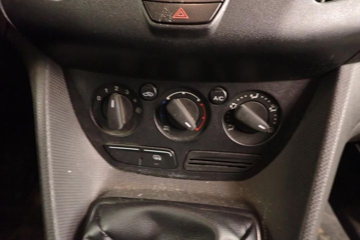 Photo 10 VIN: WF0SXXWPGSJJ08222 - FORD TRANSIT CONNECT 