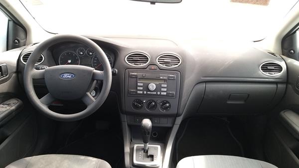 Photo 16 VIN: WF0TD35L16LU45812 - FORD FOCUS 