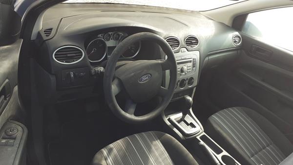 Photo 9 VIN: WF0TD35L49VT29349 - FORD FOCUS 