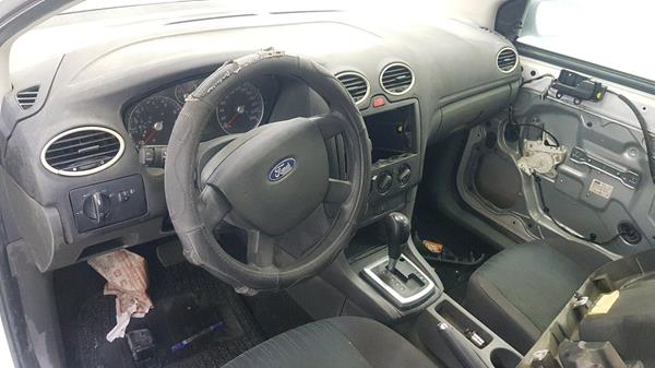 Photo 11 VIN: WF0TD36L87LG25243 - FORD FOCUS 