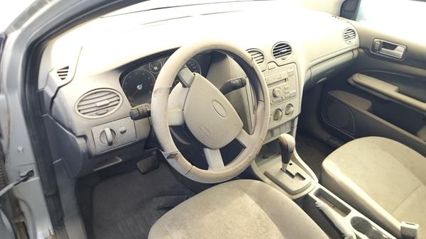 Photo 12 VIN: WF0TD94LX7VA28153 - FORD FOCUS 