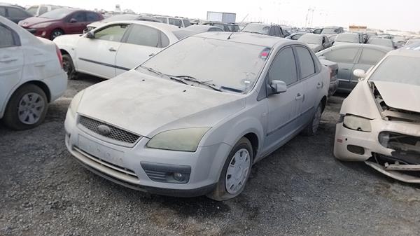 Photo 3 VIN: WF0TD94LX7VA28153 - FORD FOCUS 