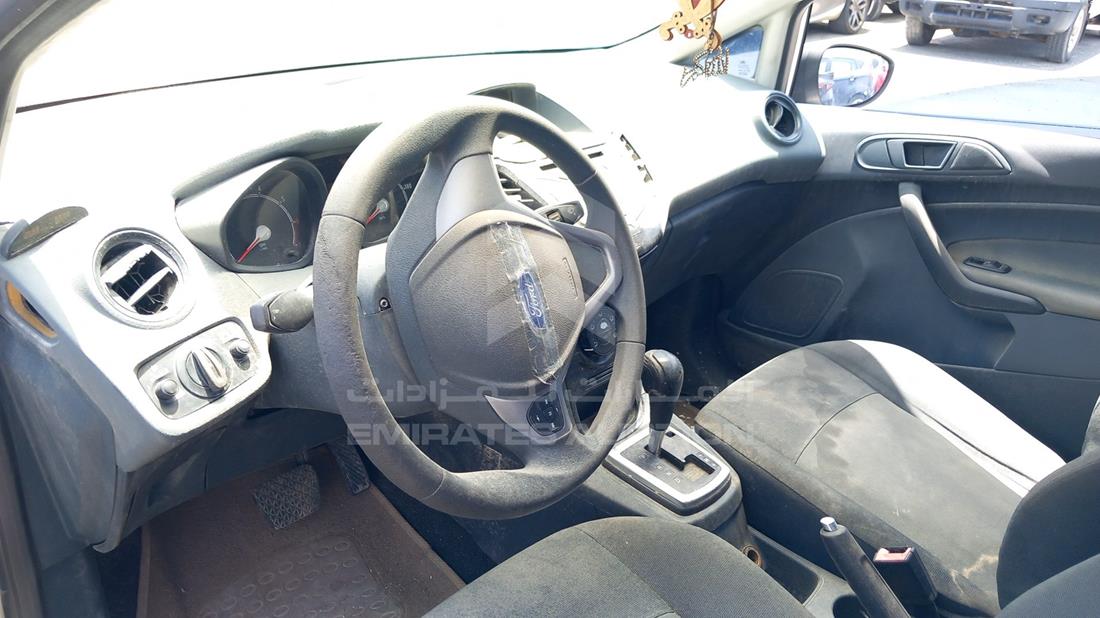 Photo 10 VIN: WF0TJ15P4BCE31206 - FORD FIESTA 