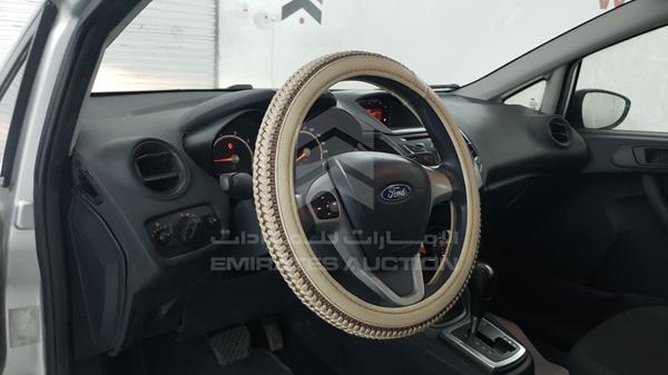 Photo 10 VIN: WF0TJ1JP7CCL81146 - FORD FIESTA 