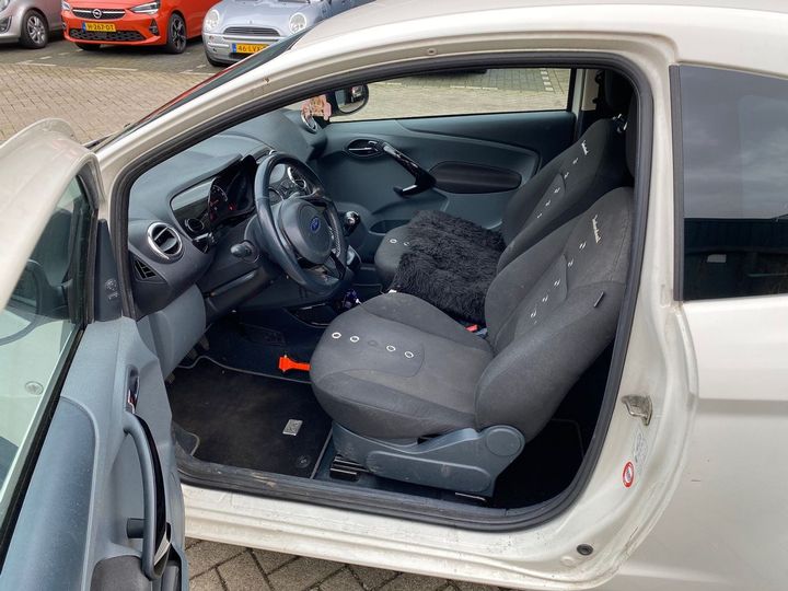 Photo 5 VIN: WF0UXXLTRUBM25929 - FORD KA 