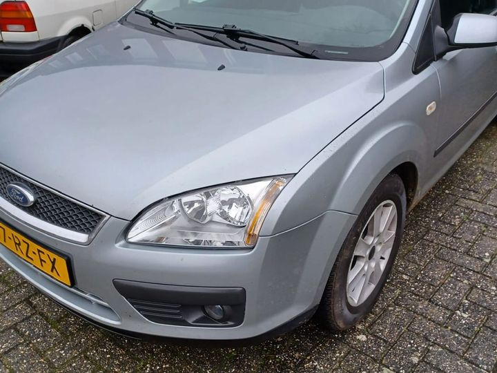 Photo 1 VIN: WF0WXXGCDW4T72657 - FORD FOCUS WAGON 