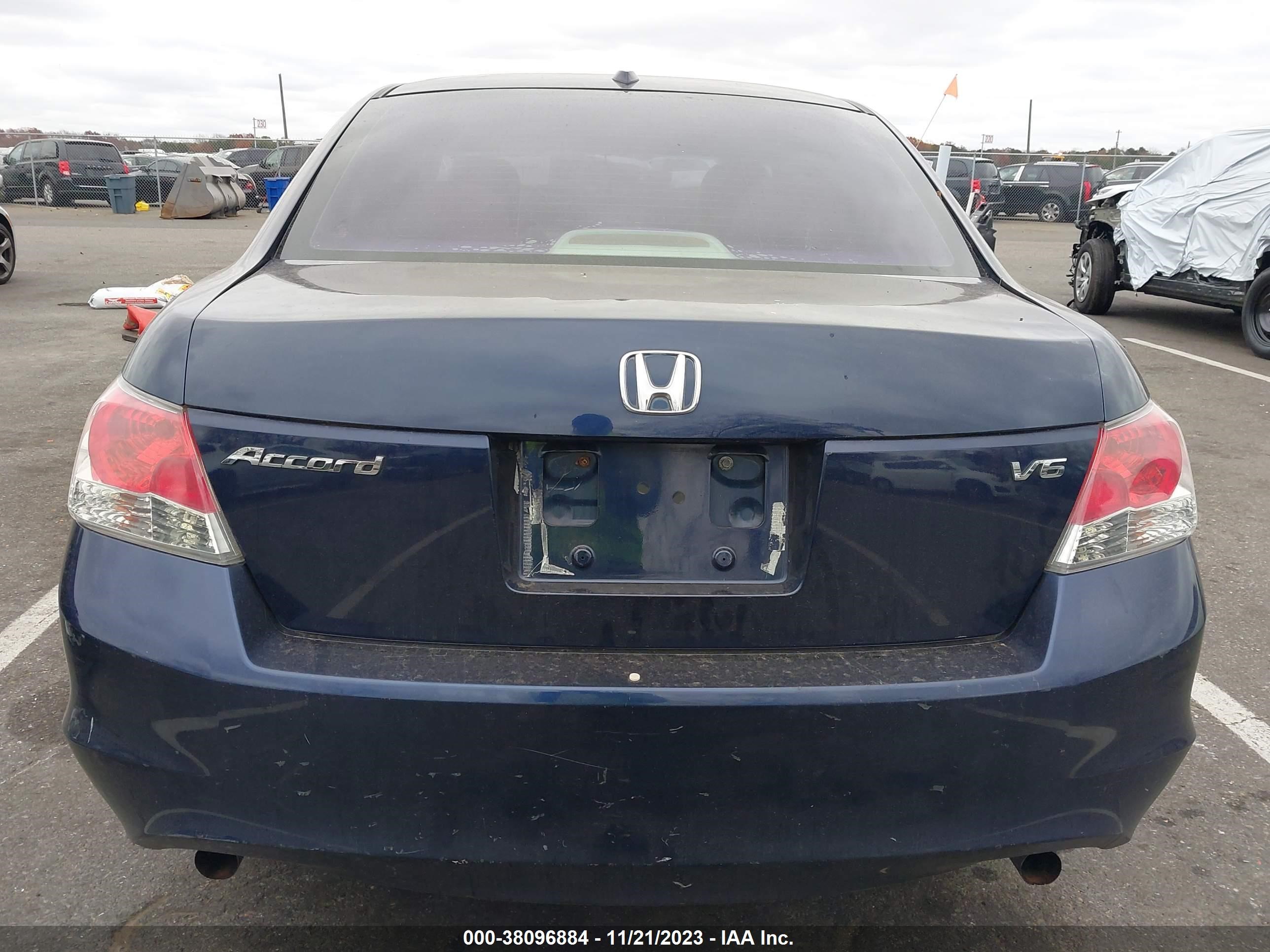 Photo 15 VIN: WF0XXXTTFX8E89060 - HONDA ACCORD 