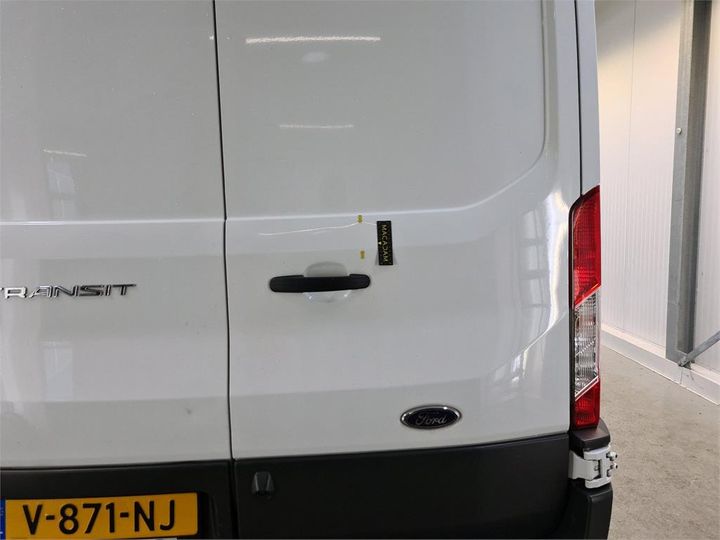 Photo 32 VIN: WF0XXXTTGXJY08286 - FORD TRANSIT 