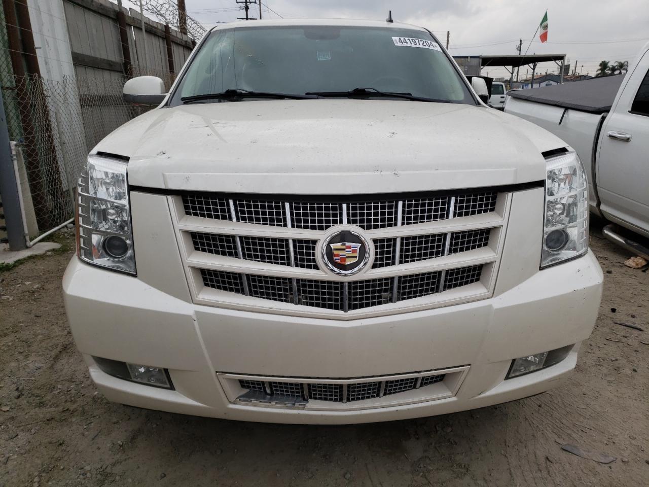 Photo 4 VIN: WGYS4JEF2ER236789 - CADILLAC ESCALADE 