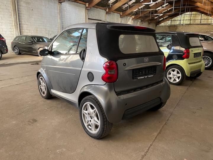 Photo 3 VIN: WME01MC011H063359 - SMART FORTWO CABRIOLET 