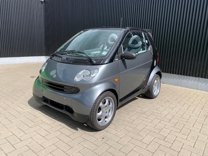 Photo 1 VIN: WME4504321J129295 - SMART FORTWO CABRIOLET 