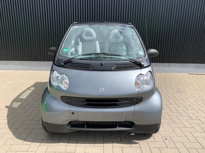 Photo 2 VIN: WME4504321J129295 - SMART FORTWO CABRIOLET 